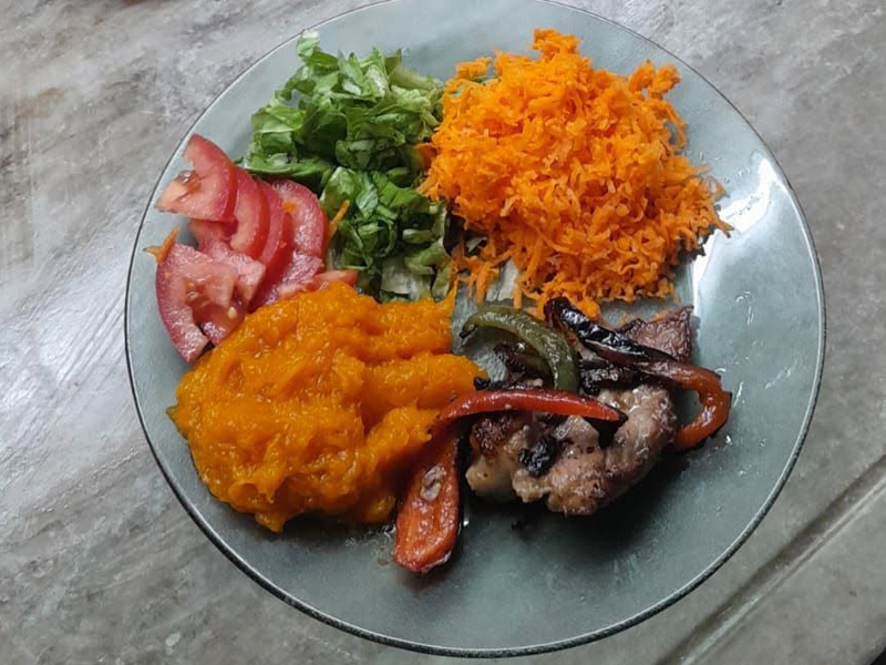 Servicio de comedor en Tourmaline